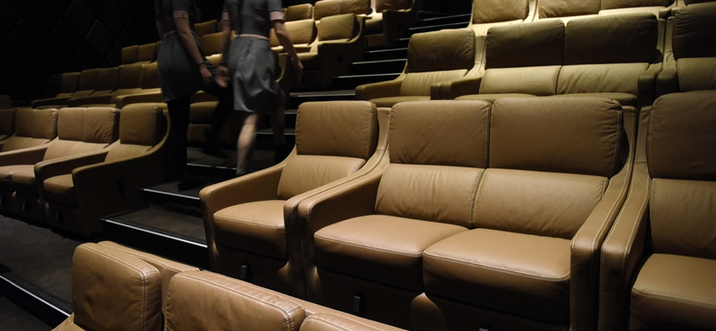 Létszámkorlátozás mellett tartanak nyitva a Cinema City-mozik