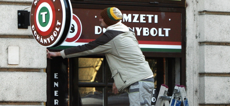 Összeomlott a központi dohányboltellátó rendszere az indulás után