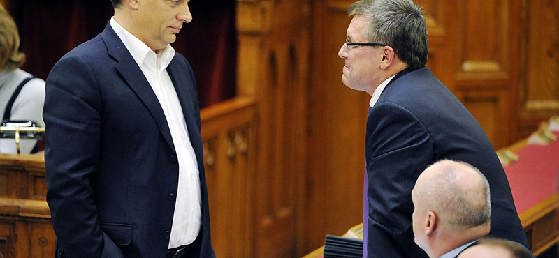 Szelényi: Orbánék „mesterterve” az államcsőd