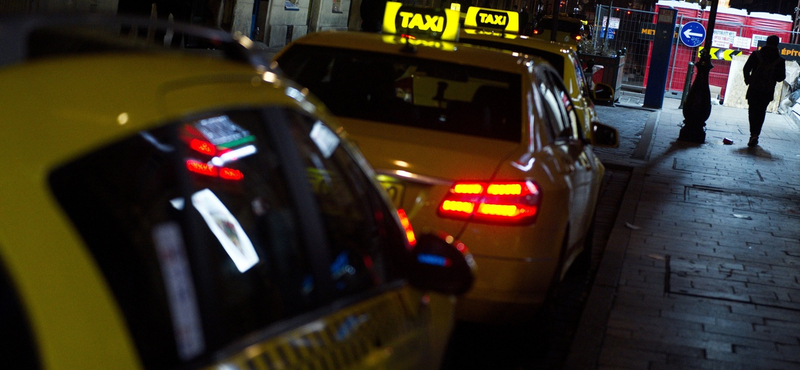 Eltörölték a taxik hatósági árszabását Szegeden
