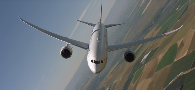 Felszállás után hirtelen süllyedni kezdett a Qatar Airways Boeing 787-ese