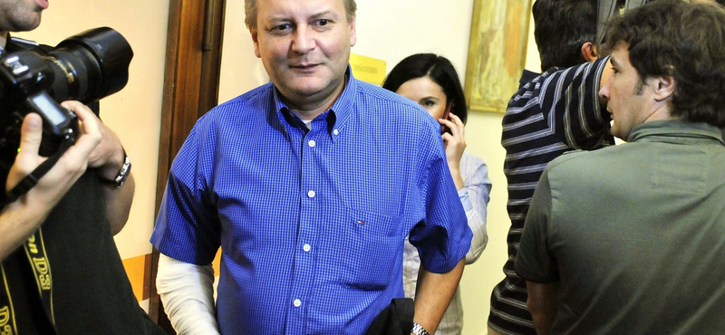 Gyurcsány mehet, a vagyon marad
