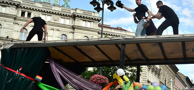 Pride: elfogták a biztonsági őröket, akiknek vérdíjat tűztek ki a fejére