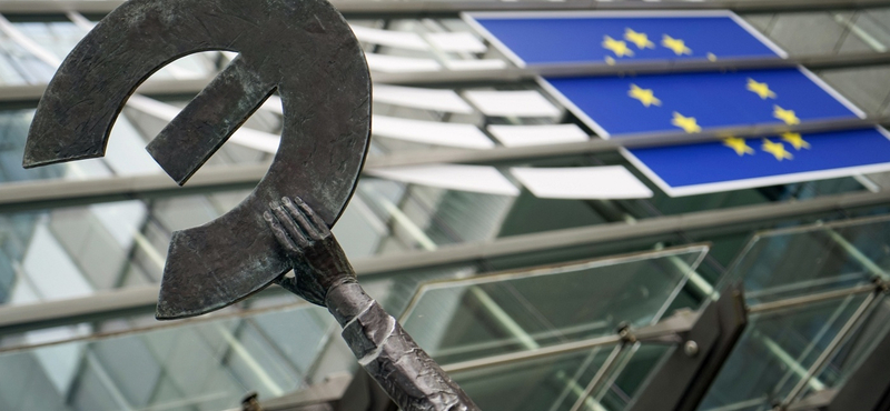 Európai IMF-et hozna létre az Európai Bizottság