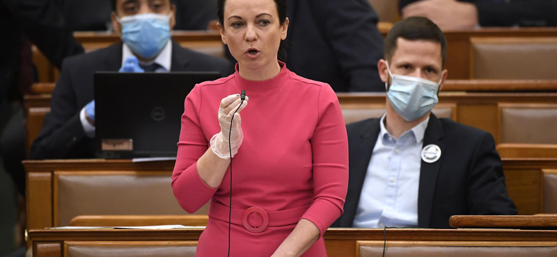 Szabó Tímea elvégezte a kormány munkáját, kérdés, mit lépnek erre