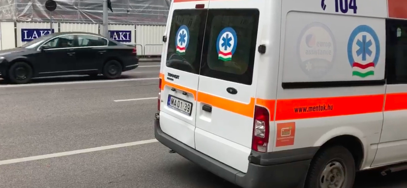 Szemsérülést is okozott pirotechnikai eszköz