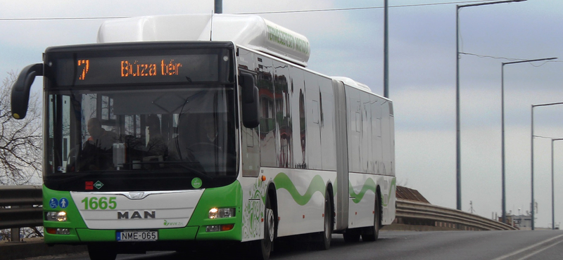 Maradt a dízel-uralom az új buszok piacán