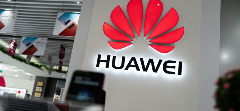 Izgalmas összehajtható telefont szabadalmaztatott a Huawei