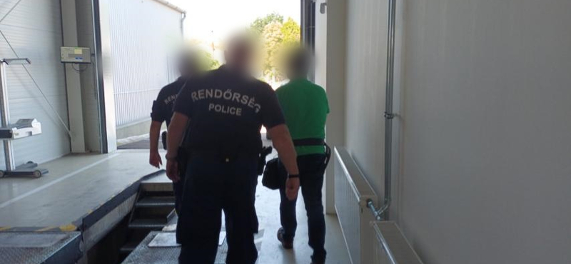 Korrupt műszaki vizsgabiztos bukott le