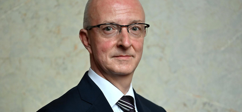 Elsöprő többséggel elutasítja a bírói tanács Varga Zs. András kúriai kinevezését