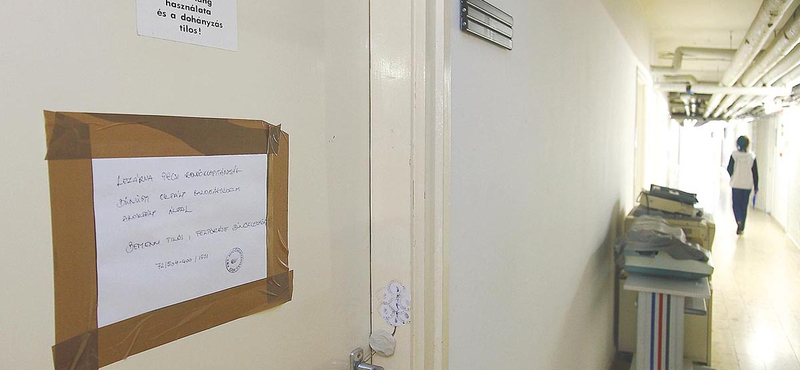 Vizsgálatot indít a pécsi egyetem a Völner-ügyben kibukott egyetemi vizsgák miatt