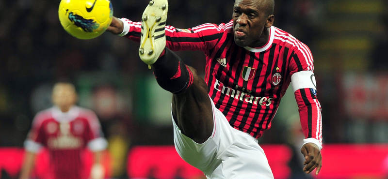 Seedorf 2016-ig írt alá a Milanhoz