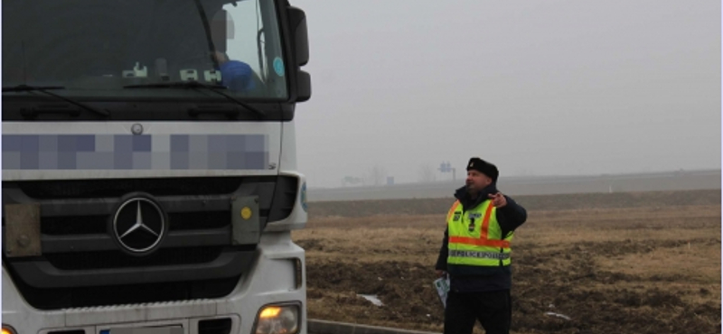 Lebuktak a kelet-európai kamionosok Dániában