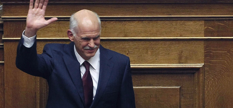 Papandreu túlélte a bizalmi szavazást