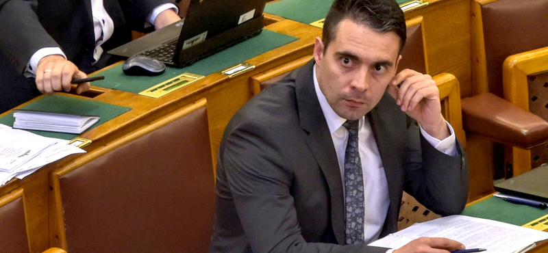 Havasi: "Orbán nem bújik a felesége szoknyája mögé"