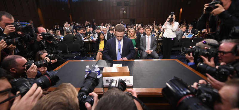 Kurz: Különadót vet ki az Amazonra és a Facebookra Ausztria