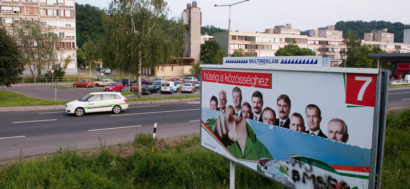 Megfosztottak szlovák állampolgárságától egy MKP-vezetőt