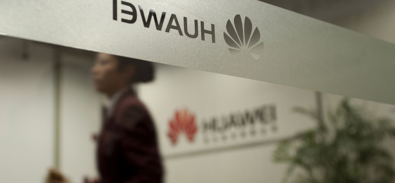 Öngólt rúghat az USA a Huawei gyanúsítgatásával