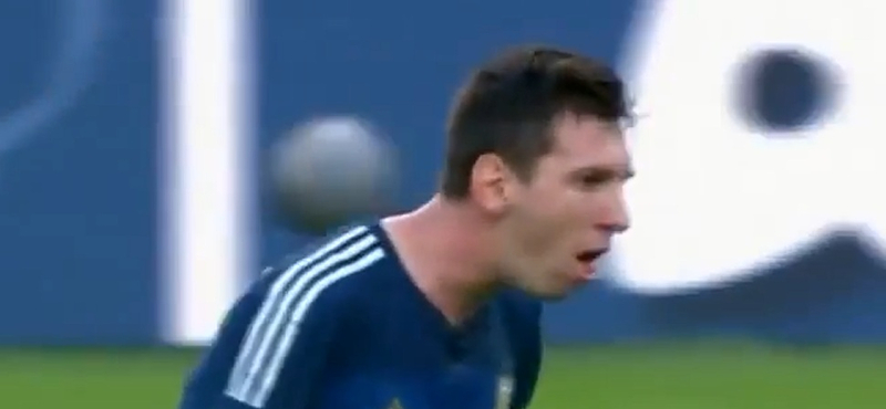 Biztos komoly Messi új haja, mert viccnek durva lenne...