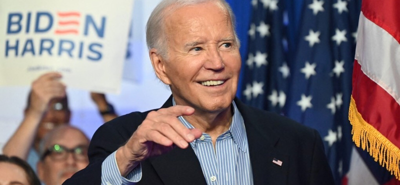 Szinte már mindenki Biden visszalépését kéri, de az amerikai elnök jövő héten folytatná a kampányát