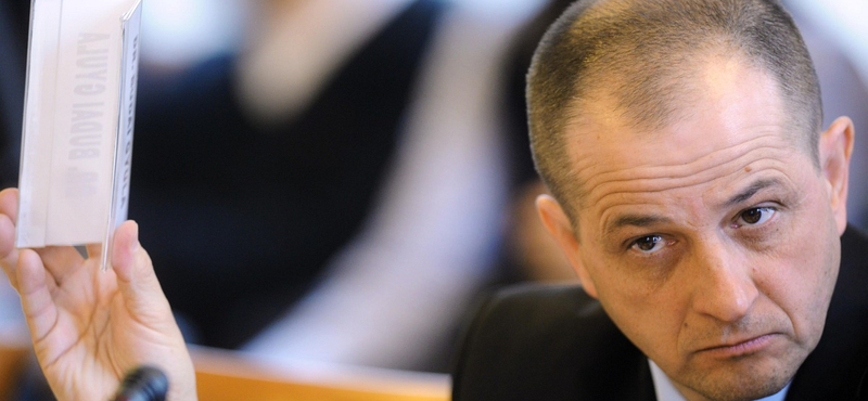 Hogyan lett Budai Gyula az egyik legtöbbet kereső politikus?