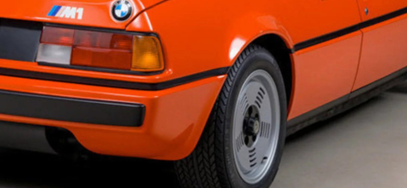 Elképesztő hipersportkocsival rukkolhat elő a BMW