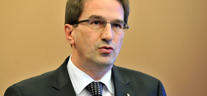 Völner Pál robbantással riogatott a Kossuth rádióban