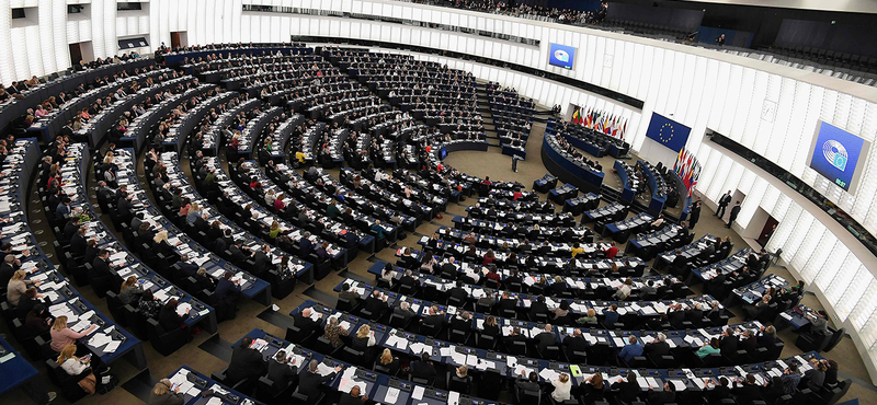 A női egyenjogúság szempontjából is kritizálja Magyarországot az EP