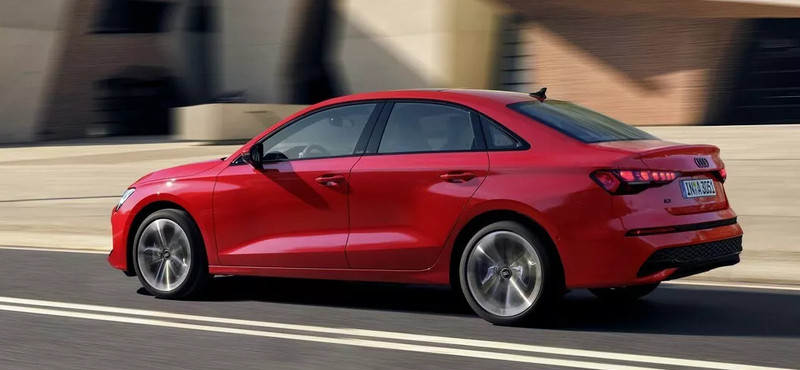 Most még belsőégésű motorokkal újult meg az Audi A3, de aztán jön a tisztán elektromos verzió