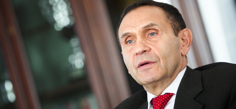 Orbánék bedobták magukat: Bienerthet akarják Gyárfás helyére - most!