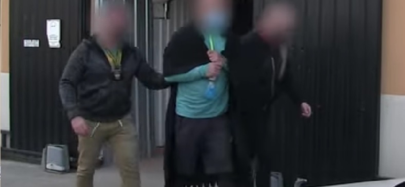 Postán küldte külföldi vevőknek a tiltott potencianövelőket és nyugtatókat egy budapesti férfi