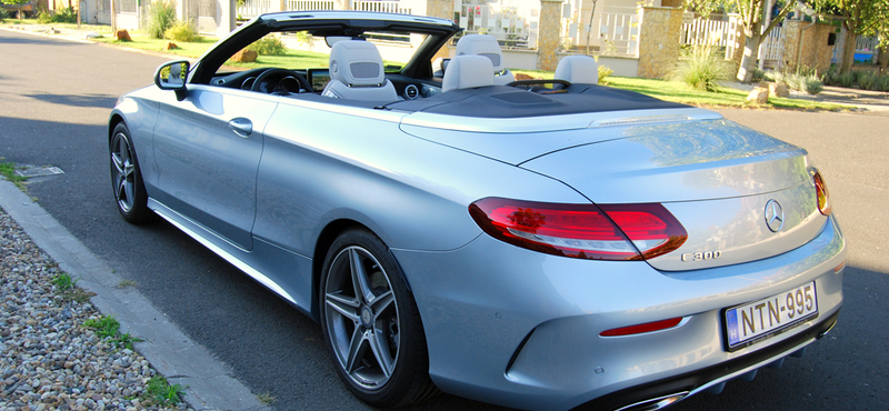 Egyeduralomra termett – Mercedes-Benz C300 Cabrio-teszt 