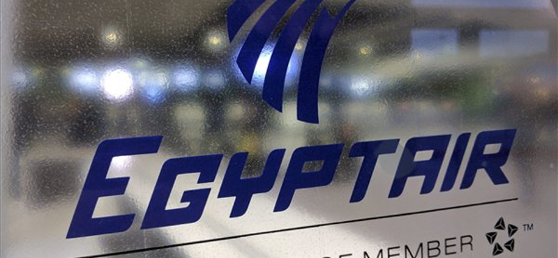 Befogták a lezuhant egyiptomi gép vészjelzéseit