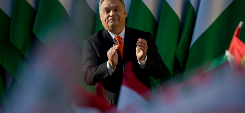 Ferenc pápa állítólag azért nem akar találkozni Orbánnal, mert nem tetszik neki a menekültpolitikája
