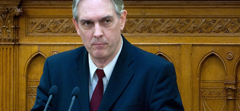 Lemondott a jövő nemzedékekért felelős ombudsmanhelyettes