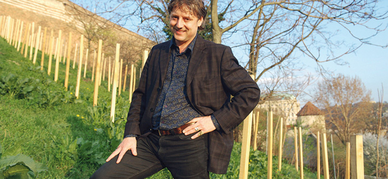 Tarlós mégis kirúgta Bojár Iván Andrást