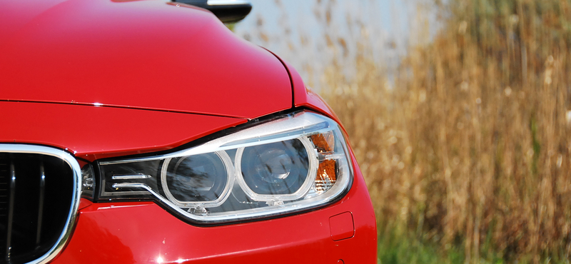 BMW 328i teszt: mesterhámas