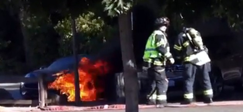 Megint kiégett egy autóritkaság - videó