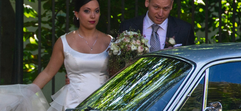 Végre kiderült, mennyiért nyomoztak az Orbán Ráhel esküvőjén eltűnt mobilok után