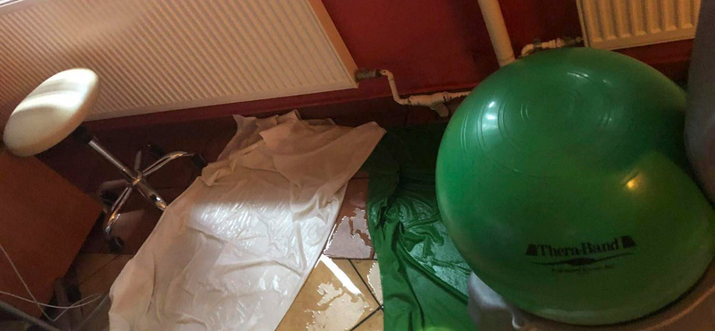 Beázott a János Kórház szülészete, áthelyezték a szülőágyakat