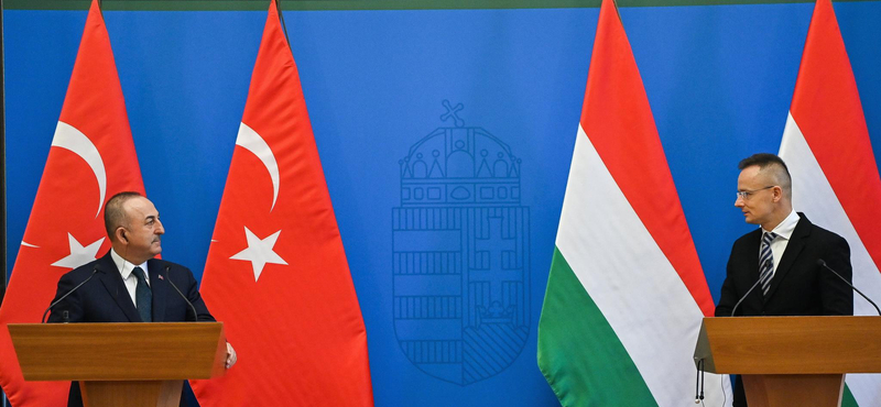 835 millió forintot adott a kormány egy törökországi programsorozatra